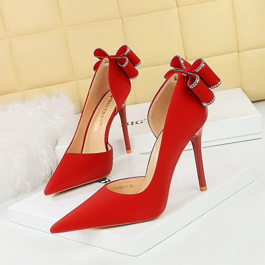 Escarpins de mode pour femmes  - Men Shoes For Wedding avis et prix